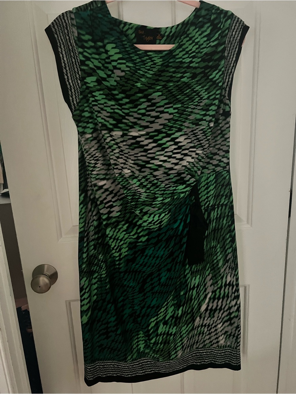 Taylor Green Black Abstract Print Midi Dress